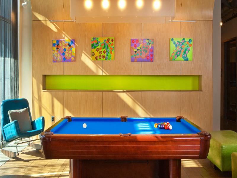 Aloft Chesapeake Hotel Exterior photo